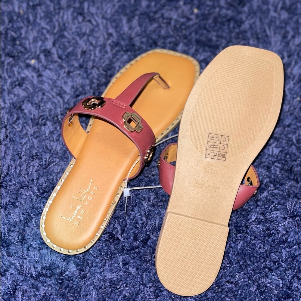Nicole by Nicole Miller Studded Thong Sandals Size 7.5 New